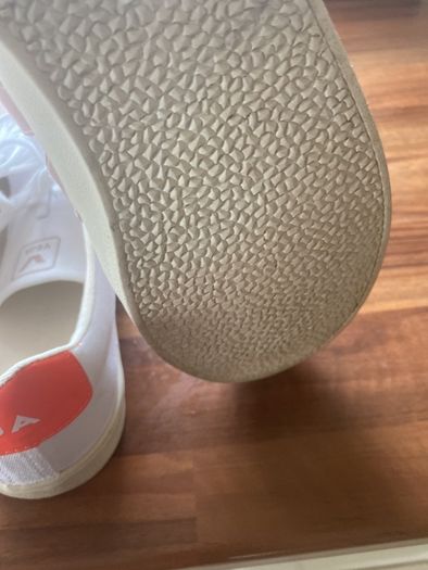Veja womens