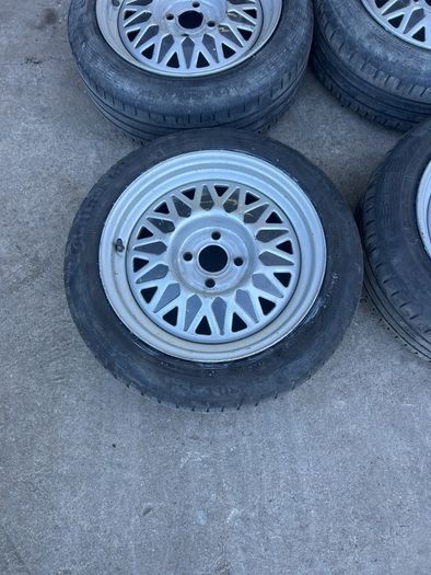 15s , 4x100  wheels 7in et38