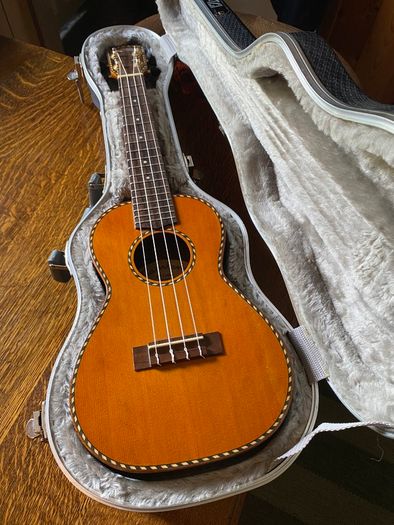Mainland Red Cedar Concert Ukulele
