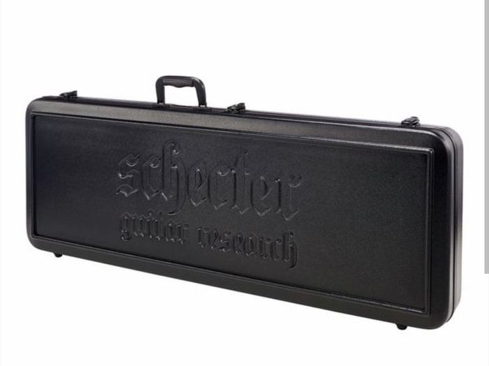 Schecter Reaper 6 FR with sustainiac