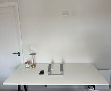 IKEA TROTEN Desk Excellent Condition