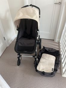 bugaboo stroller and bassinet in excellent condition