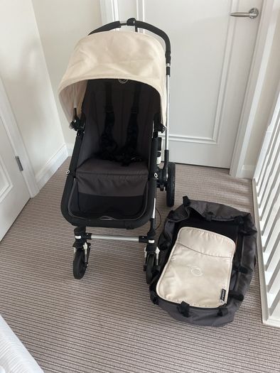 bugaboo stroller and bassinet in excellent condition