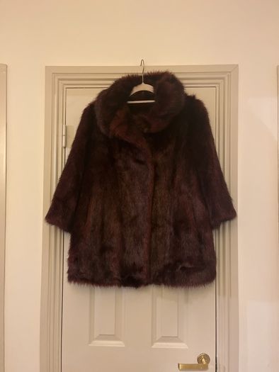 Wine Faux fur Antoni & Alison size 14