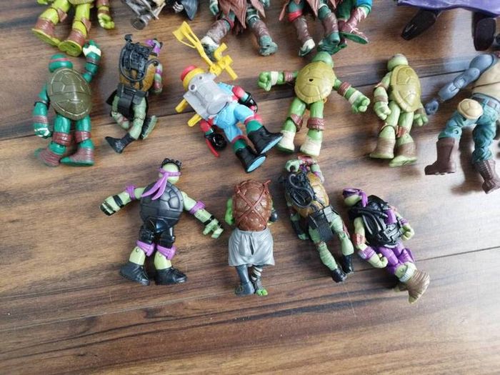toys,