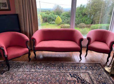 Victorian mahogany 3 piece suite newly upholstered. Porcelain castors. Perfect condition.