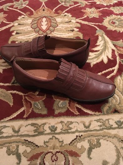Clarks Extra Wide Fit Shoes size EU-38.5  UK-5.5