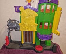 Imaginext Joker Bank playset