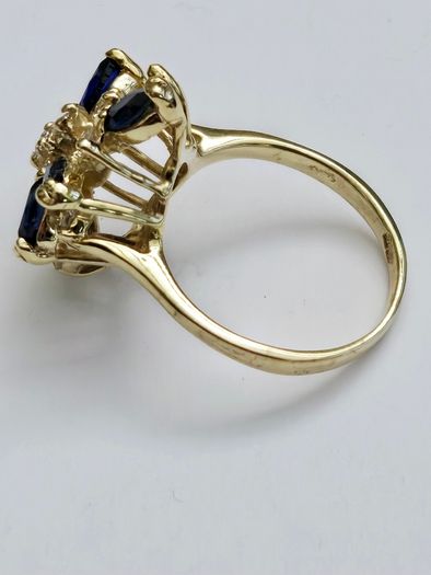14ct Yellow Gold Sapphire & Diamond Cocktail Ring