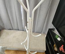 Coat hanger
