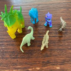 toys dinosaurs
