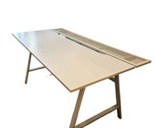 Gaming desk (Ikea)