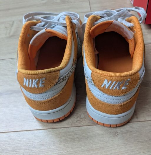 Nike Dunk Low Safari Swoosh - Kumquat Size UK 9
