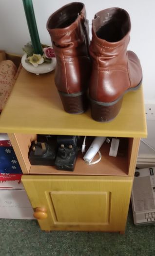 Tan Ankle Boots/NEW