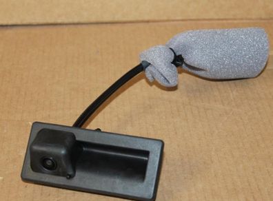 Skoda Octavia 18-21 Boot Actuator With Camera 3V0827566N New Genuine Part