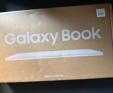 Samsung Galaxy Book Go 14-inch 128GB Brand New Sealed 1 year Warranty RECEIPT