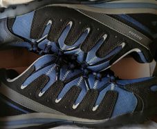 Work boots/ shoes steel toe