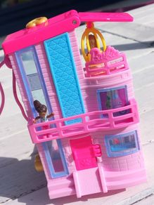 Polly Pockets Play House