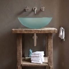 Glass sink