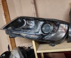 2013 skoda superb headlight