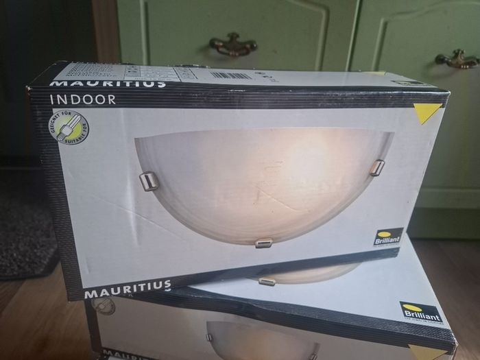 Brand new Wall Light