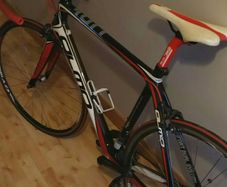 Full carbon OLMO Link with shimano 105 group set