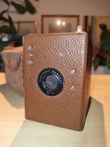 Kodak, Portrait Hawkeye No.2 Box Camera