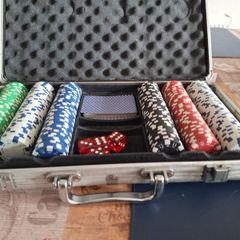 poker chips set