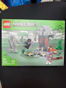 Brand New LEGO Minecraft The Pale Garden (21586) - Sealed Box