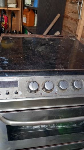 Electric cookers
