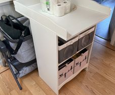 baby changing unit