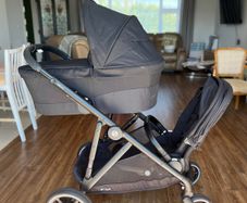 Cybex Gazelle S Complete Travel System Pre Loved. Excellent Condition