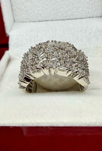Diamond Lab-Grown Diamond Firecracker Statement Ring