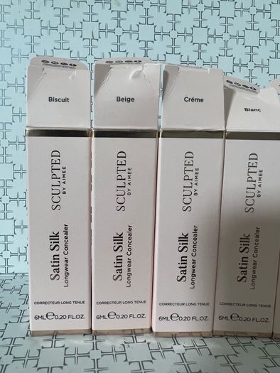 Sculpted By Aimee Satin Silk Longwear Concealer brand new