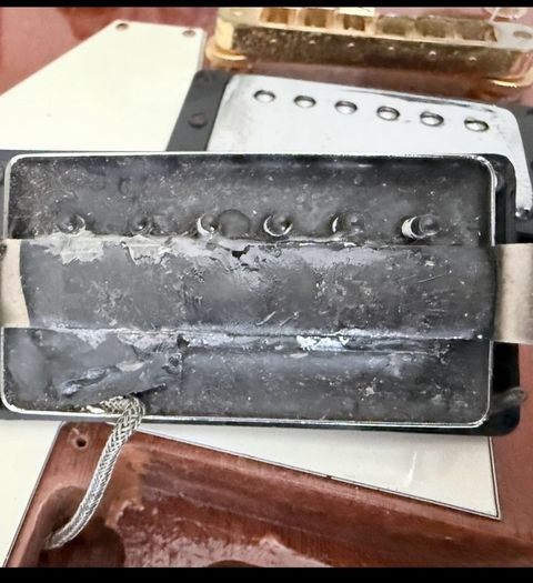 Gibson explorer