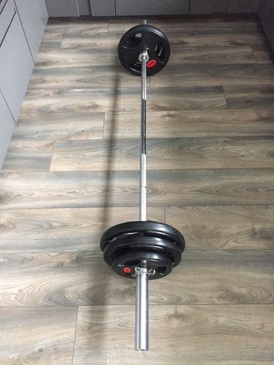 Olympic Bar plus 6 tri-grip plates total weight 80 kg brand new with lock collars