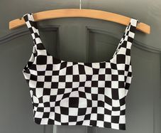 BERSHKA checkered crop top size 6/8