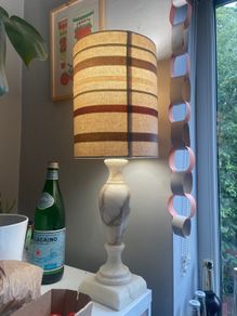 Table lamp