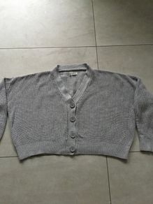 Ladies Stradivarius short grey cardigan. Size S