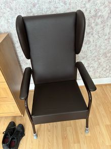 orthopedic chair