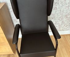 orthopedic chair