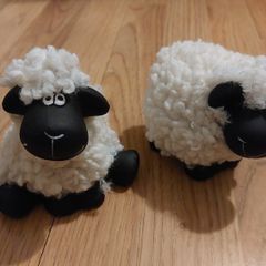 New, A Pair of Wooly Smiling Black Faced Sheep Ornaments