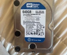 Hard drive 640gb