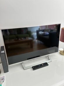 Sony 28" Television with Remote - Fully Working