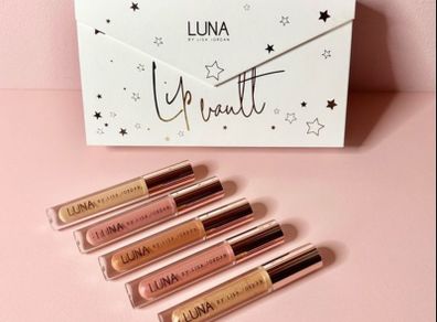 Luna Lip Vault Set (New)