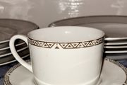 Royal Doulton Platinum Silver and White 16 Cups &amp; Saucers