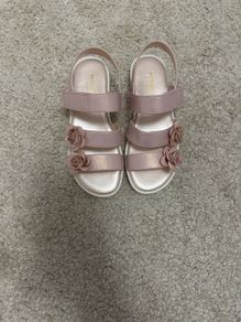Monsoon pink sandal (uk 1/33)