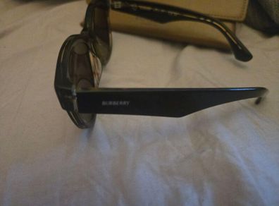 sunglasses ( Burberry  b4432-U )