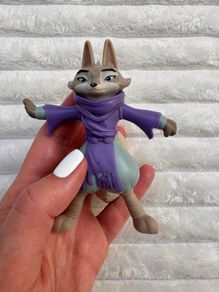 Kung Fu Panda 4 Zhen Fox Figure Burger King approx. 10 cm. Used Please see photos