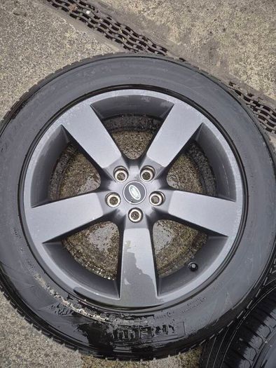 Defender 20" Alloys and tyres as new